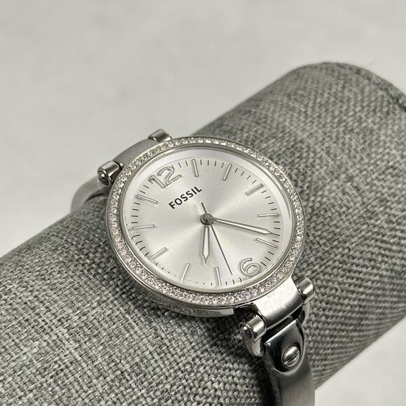 Fossil Watch Womens 32mm Silver Tone Crystal Bezel Georgia Glitz New Battery - Picture 1 of 13